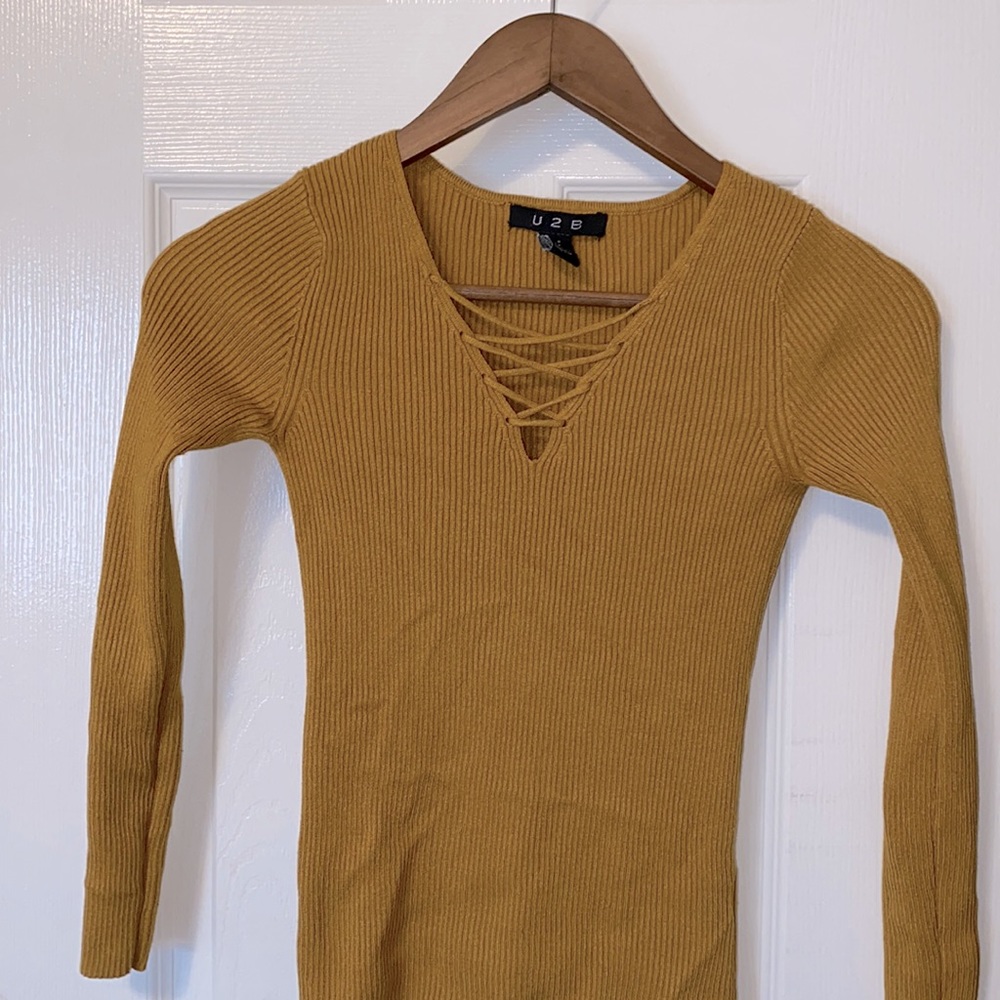 GORGEOUS Fitted Knit Long Sleeve